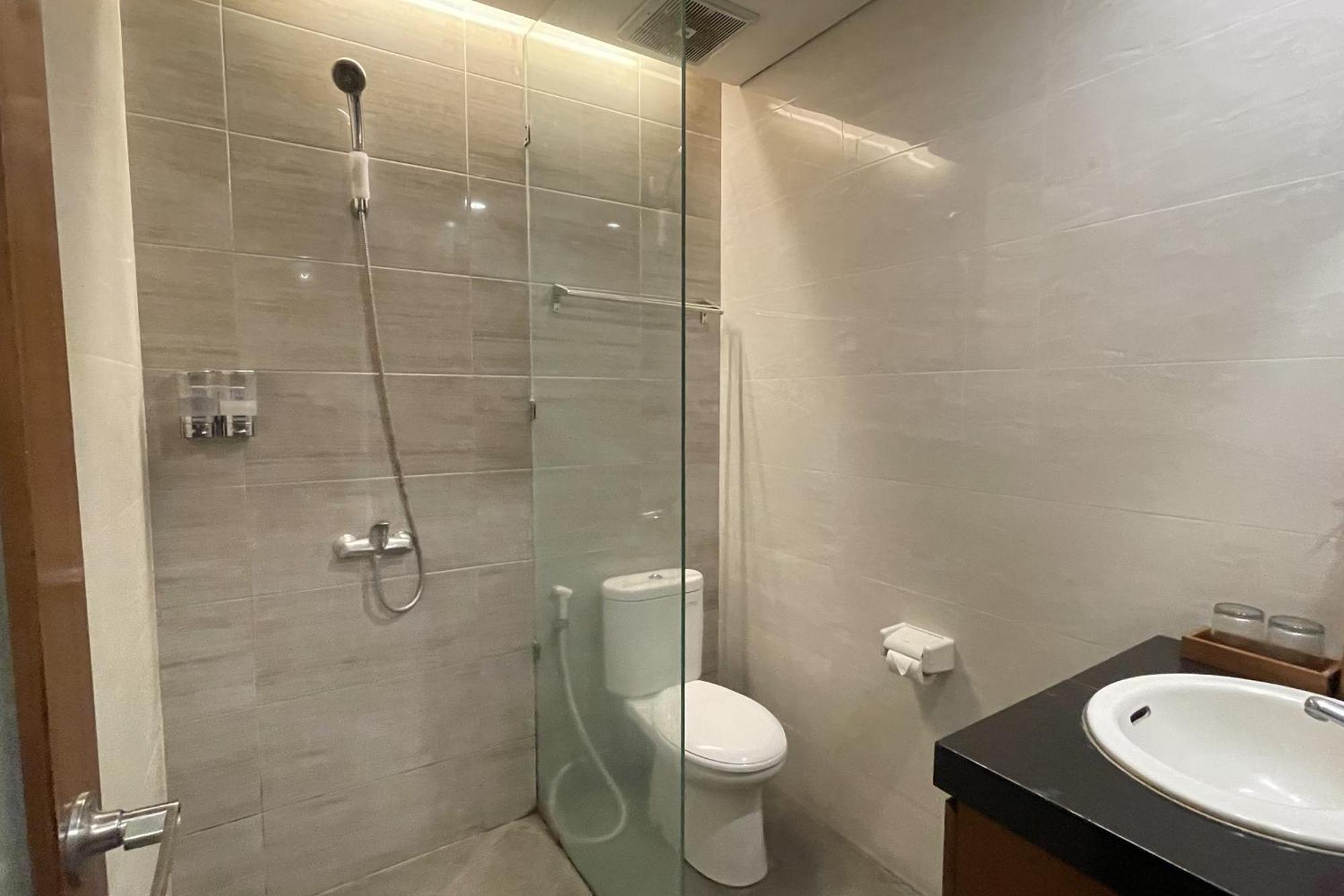 Singgah Hotel Seminyak Экстерьер фото