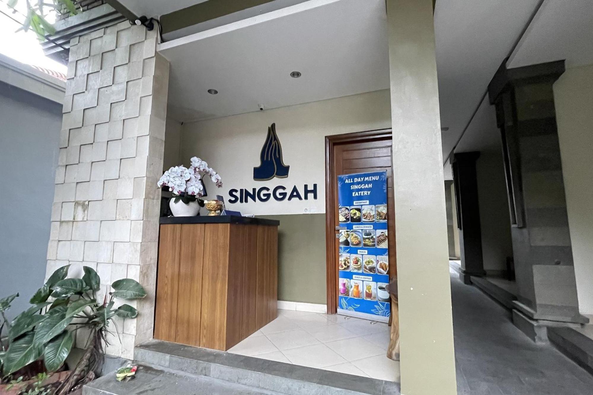 Singgah Hotel Seminyak Экстерьер фото