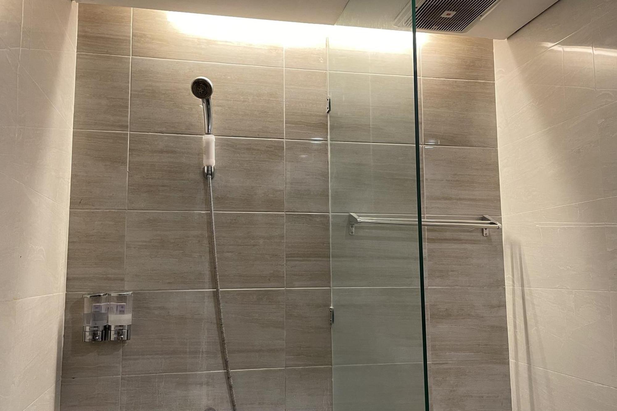 Singgah Hotel Seminyak Экстерьер фото